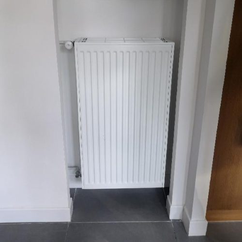 Radiateur pour solution aérothermie discrète et économique